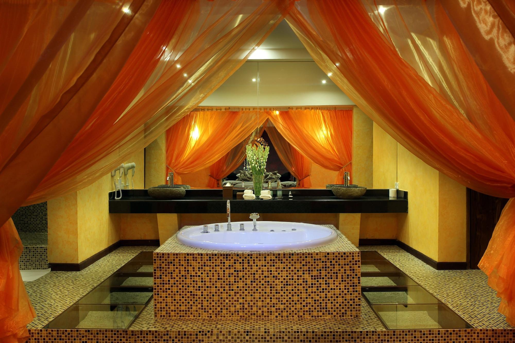 Kupu Kupu Jimbaran Beach Club & Spa By Loccitane المظهر الخارجي الصورة
